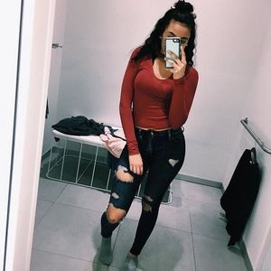 Meet your Posher, Chloe